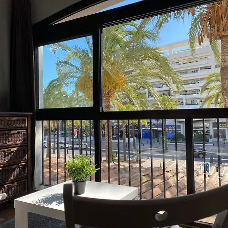Ferienwohnung Urbanizacion Jardines Del Puerto Marbella Exterior foto