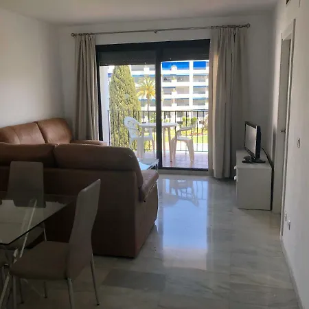 Ferienwohnung Urbanizacion Jardines Del Puerto Marbella Exterior foto